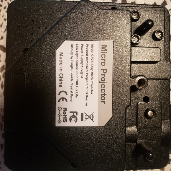 Mini Projector - Picture 3 of 3